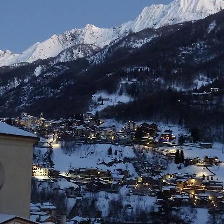 Ferrari'S: Bright Apartment With Magnificent View Chiesa in Valmalenco Kültér fotó
