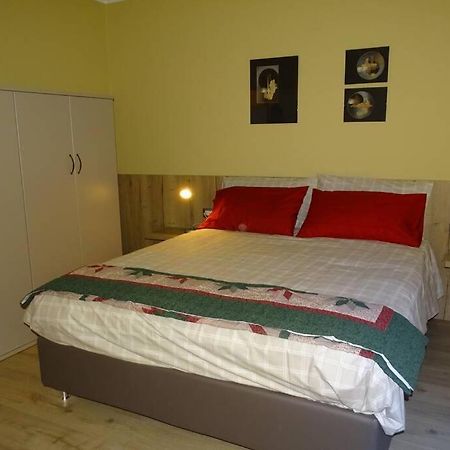 Ferrari'S: Bright Apartment With Magnificent View Chiesa in Valmalenco Kültér fotó